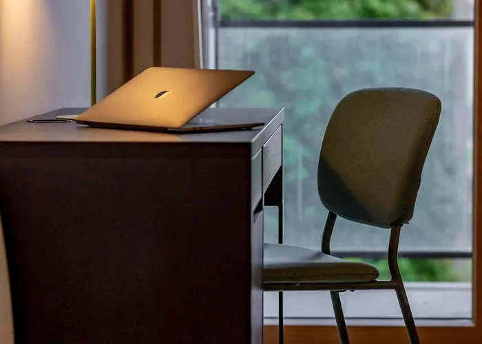 Aurealiving - Sage Luxury With Air Conditioning, Fast Wifi And Free Gym *